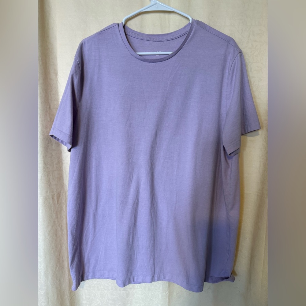 Good Fellow & Co. T-shirt,Men’s Size XL,Light Purple,Crewneck, Lyndale Style Tee